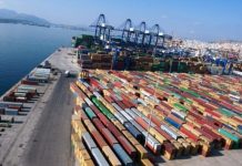 Cosco: Οι Κινέζοι πιέζουν για την κατασκευή νέας προβλήτας
