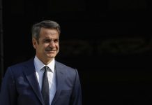 Die Welt: O Μητσοτάκης απέδειξε ότι ξέρει να διαχειρίζεται επιτυχώς κρίσεις