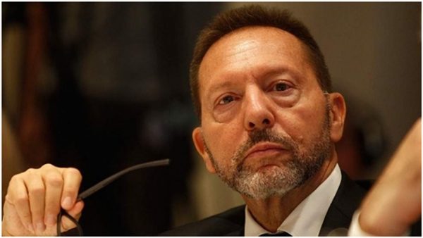 Στουρνάρας: Η ΕΚΤ πρέπει να κρατήσει ανοιχτές τις κάνουλες χρήματος