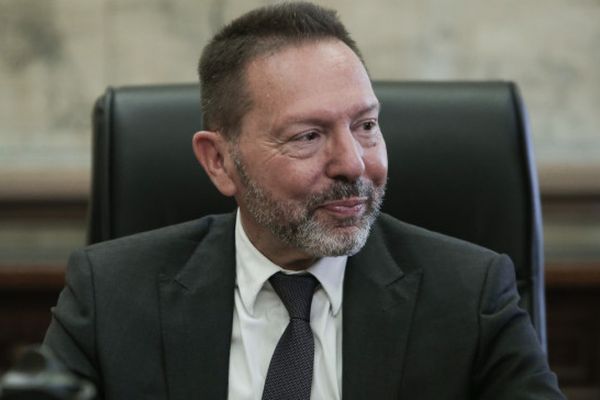 Στουρνάρας: Με αστερίσκους και κινδύνους ο δρόμος για την ανάκαμψη