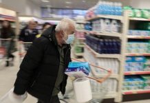 Στα σκουπίδια κατέληξαν τα τρόφιμα της καραντίνας