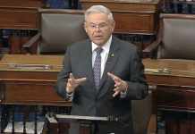Menendez: Κεραυνοί κατά της Άγκυρας από τον γερουσιαστή