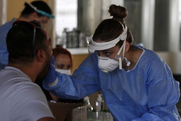 COVID-19: Στα 715 τα νέα κρούσματα - 260 στην Αττική και 84 στη Θεσσαλονίκη