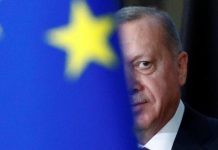 SZ: ΕΕ και ΗΠΑ να δείξουν στoν Ερντογάν τα όρια του