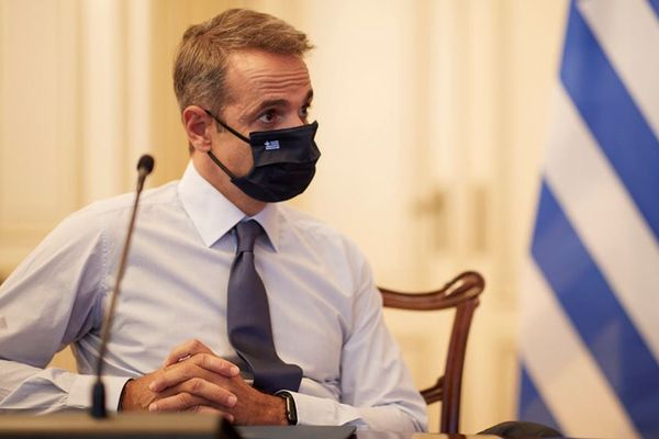 Μητσοτάκης: Ανοιχτό το λιανεμπόριο και στις «κόκκινες» περιοχές
