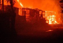 Σε κατάσταση έκτακτης ανάγκης η Λέσβος: Πυρπόλησαν το ΚΥΤ της Μόρια
