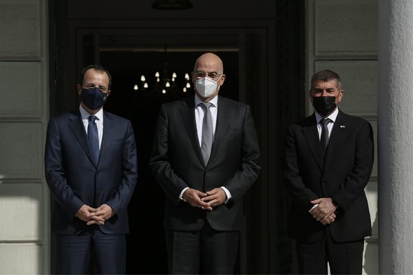 Τριμερής Ελλάδας, Κύπρου, Ισραήλ - Δένδιας: Έτοιμοι να δώσουμε κοινές απαντήσεις στις προκλήσεις