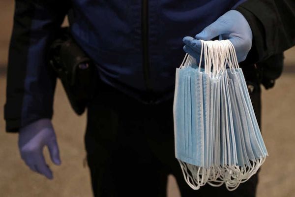 Έλληνας καθηγητής ΜΙΤ: Η μάσκα μπορεί να χρησιμοποιηθεί ως εμβόλιο