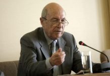 Ο Σημίτης «σφάζει» Τσίπρα και Φώφη για την αντιπολίτευση στο θέμα του lockdown