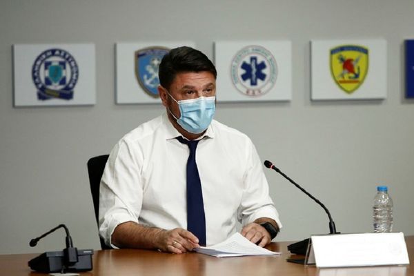 Απαγόρευση κυκλοφορίας από τις 9 το βράδυ σε όλη τη χώρα