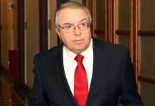 Το όνομα του Χριστού.Τι σημαίνει και από πού προέρχεται κατά Μπαμπινιώτη.