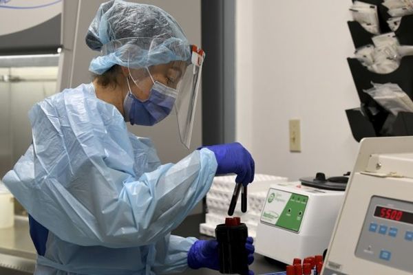 Επιμένει η πανδημία παρά το lockdown-2.186 νέα κρούσματα