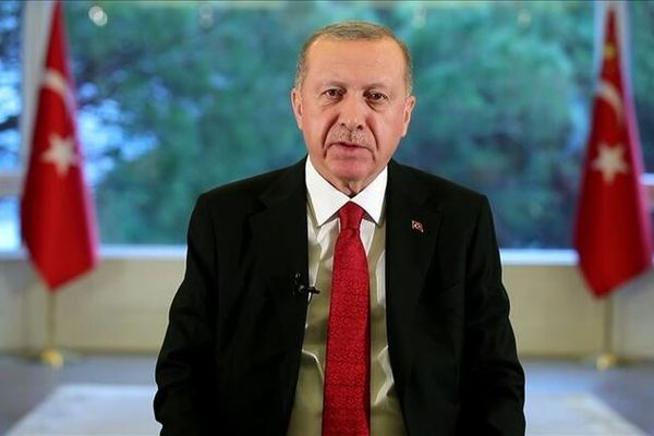 Ο Ερντογάν κρύβει από τους Τούρκους ότι πήρε 6,4 δις από το ΔΝΤ