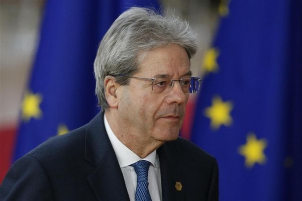 Gentiloni: Εμβόλιο και Ευρωπαϊκά κονδύλια θα φέρουν ανάκαμψη στην Ελλάδα το 2021