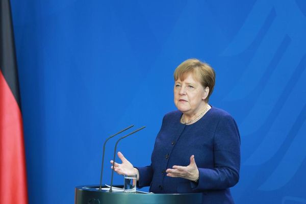 Η Merkel προειδοποιεί για «μετατόπιση οικονομικής ισχύος» προς ανατολάς λόγω coronavirus