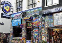 Άμστερνταμ: Έρχεται το τέλος των coffeeshops για τους τουρίστες