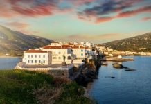 New York Times: Η Άνδρος στους καλύτερους προορισμούς για το 2021