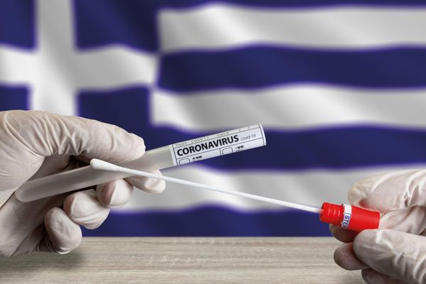 Ξεπέρασαν το ένα εκατ. τα κρούσματα της πανδημίας στη χώρα