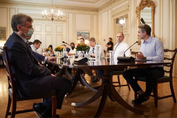 Ανησυχία στην κυβέρνηση για την αύξηση των κρουσμάτων