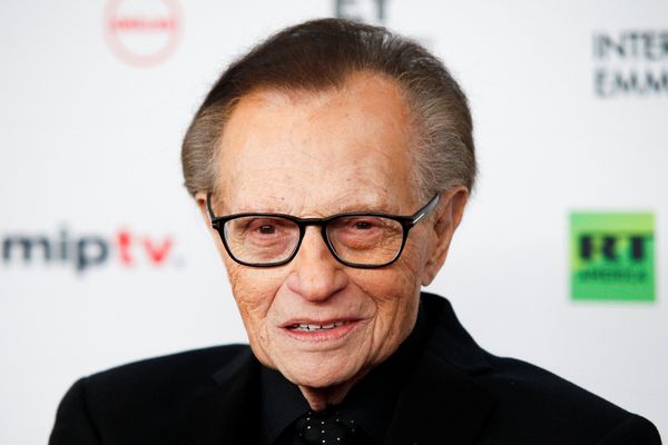 Πέθανε ο θρύλος των talk shows Larry King.