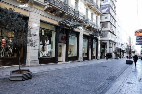 Όχι των ειδικών στο click away από Δευτέρα-Πιθανή παράταση και στο lockdown