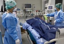 Ανεμβολίαστο το 98% όσων πέθαναν την τελευταία εβδομάδα
