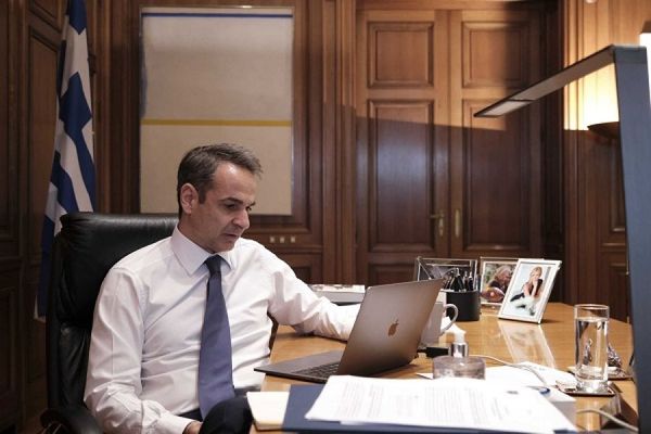Νταβός: Ο Μητσοτάκης σε συζήτηση με τον Fauci για την διαχείριση της πανδημίας