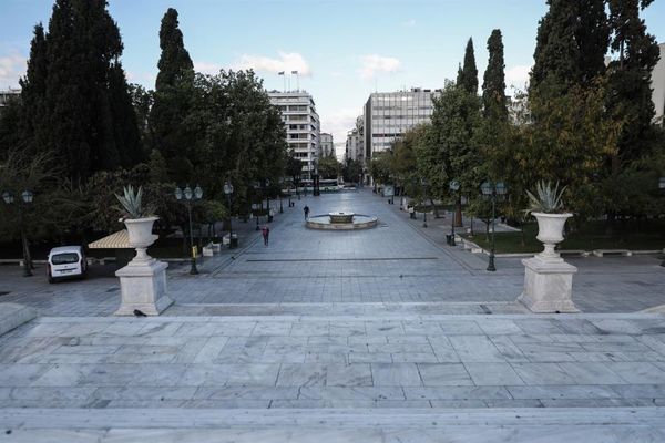 Lockdown: Με το βλέμμα στην παράταση αλλά…