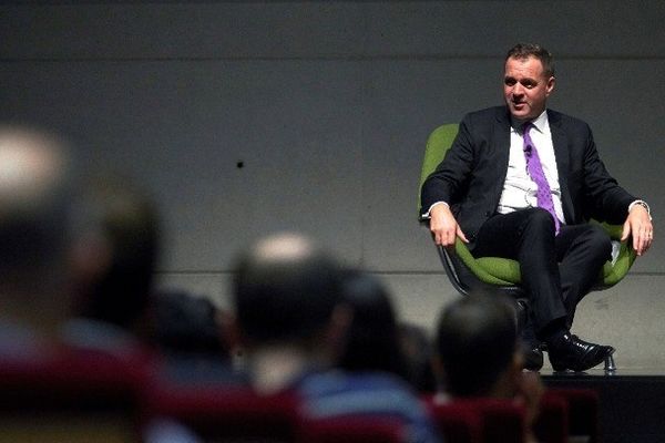 Νιλ Φέργκιουσον: Ο Μητσοτάκης ήταν ένας από τους λίγους ηγέτες που εκτίμησε τη σοβαρότητα της κατάστασης