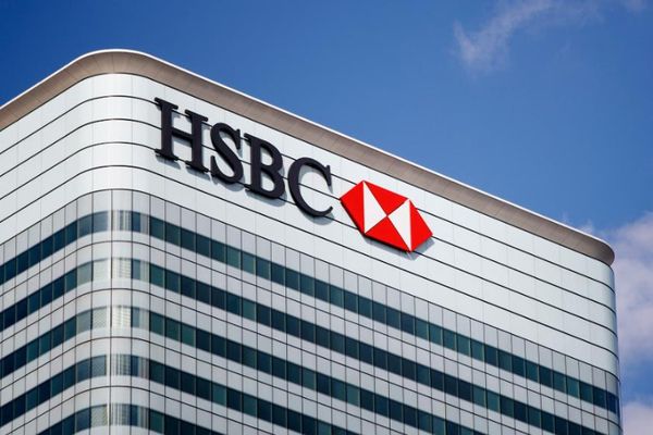 HSBC: Η Ελλάδα ανεβαίνει σε εμβολιασμούς- Στη δεύτερη καλύτερη θέση στην ΕΕ