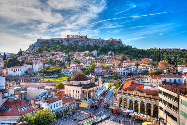 Πάμε για σταδιακή άρση των περιορισμών-Σήμερα οι αποφάσεις