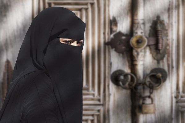 Και οι Ελβετοί λένε «τέλος» στην μπούργκα σε δημόσιους χώρους