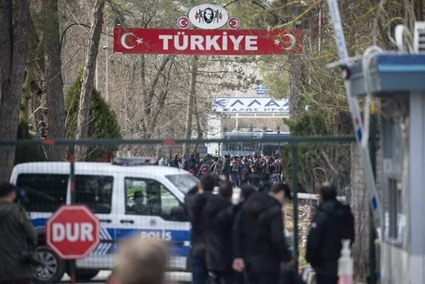 Οι Τούρκοι προκαλούν με πυροβολισμούς στον Έβρο- Το θέμα στις Βρυξέλλες