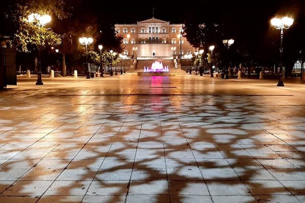 Όλα ρευστά ακόμη για την άρση των μέτρων – Φόβοι για έκρηξη κρουσμάτων