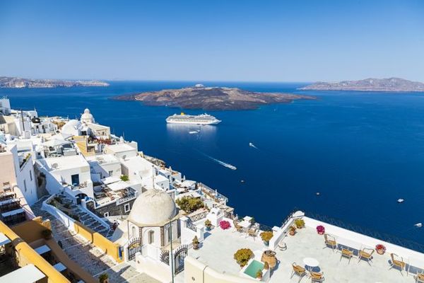 Το πρώτο test στον τουρισμό – Ανοίγει τα σύνορα η Ελλάδα