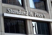 O οίκος S&P αναβάθμισε τις ελληνικές τράπεζες
