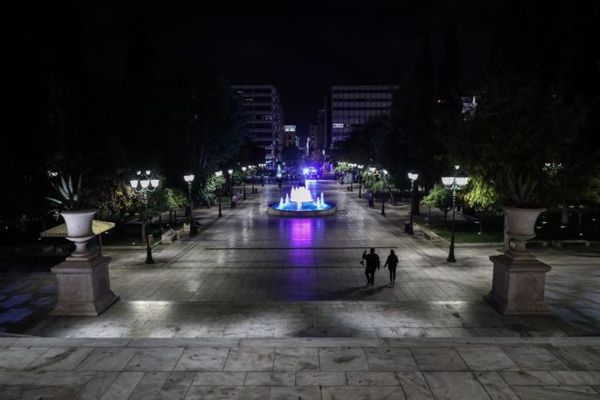 Μείωση κρουσμάτων παραμένει η αγωνία για το επόμενο διάστημα