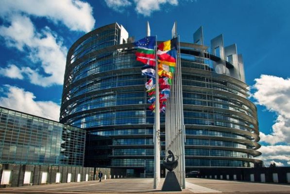 Αναστολή των ενταξιακών διαπραγματεύσεων ΕΕ-Τουρκίας ζητά το Ευρωπαϊκό κοινοβούλιο