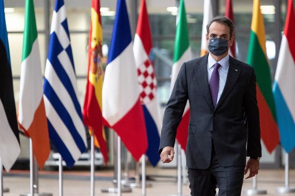 Στο Πόρτο για την άτυπη σύνοδο κορυφής των 27 ο Μητσοτάκης