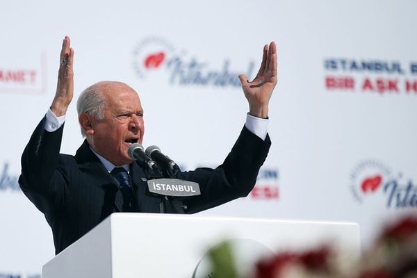 Μπαχτσελί: ΕΕ και ΗΠΑ απειλούν την Τουρκία - Έρχεται περίοδος χάους!