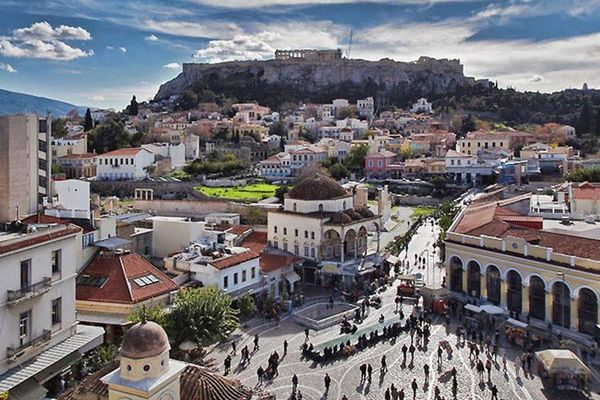 Κοντά στα 3.500 τα νέα κρούσματα, 19 θάνατοι, 226 στις ΜΕΘ