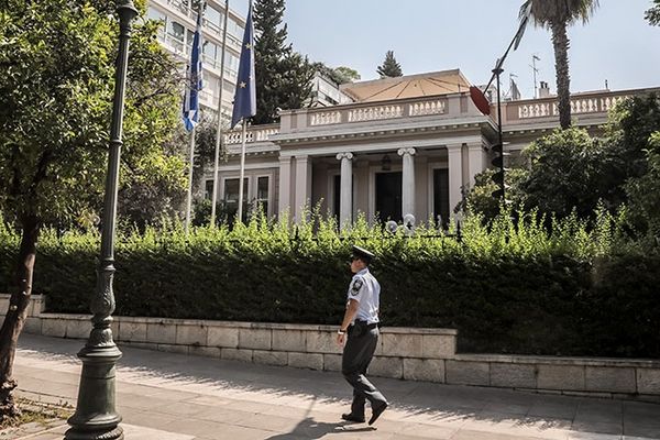 ΚΥΣΕΑ για Αφγανιστάν: Απεγκλωβισμός προσώπων- Ανάγκη προστασίας των συνόρων