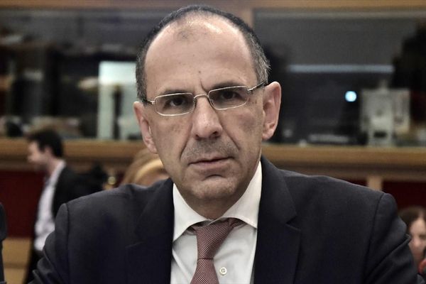 Γεραπετρίτης: Η μάσκα ήταν και θα παραμείνει στη ζωή μας