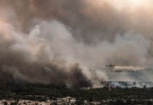 Σε πύρινη «πολιορκία» η χώρα – Μεγάλες φωτιές από Αττική μέχρι Μεσσηνία και Εύβοια