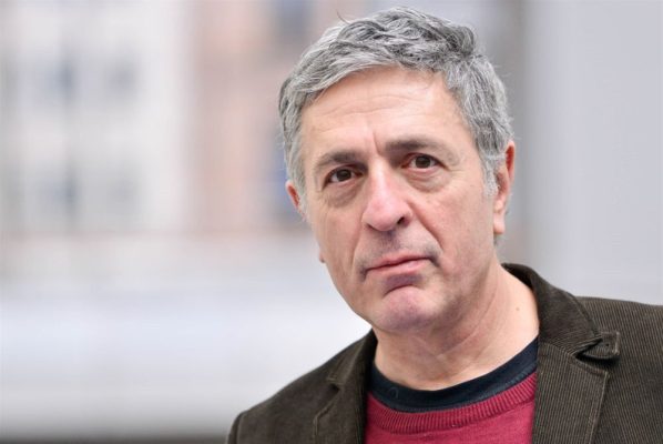 Με 11,4 διαφορά δεν το λες και «ισοπαλία»