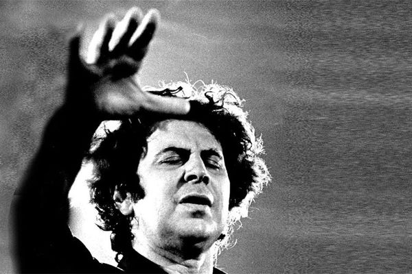 Στην Κρήτη τελικά την Πέμπτη η κηδεία του Μίκη Θεοδωράκη