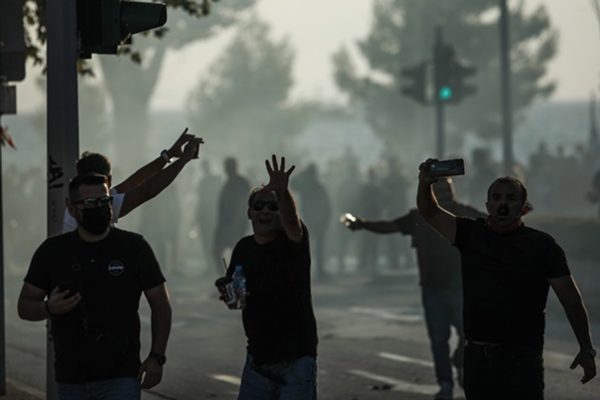 Τι ψηφίζουν οι αντιεμβολιαστές