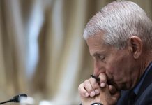 Σάλος στις ΗΠΑ με τα φρικτά πειράματα του Φάουτσι σε κουτάβια
