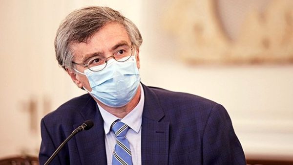 Τσιόδρας: Θλίψη από τη χρήση της επιστημονικής ανάλυσης ως μέσου πολιτικής αντιπαράθεσης