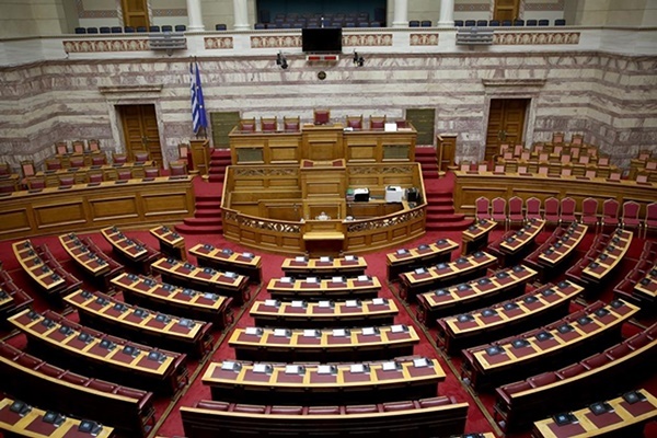 Ο Κουρουμπλής αποκάλεσε δολοφόνους τους βουλευτές της ΝΔ – Τον διέγραψε ο Τσίπρας